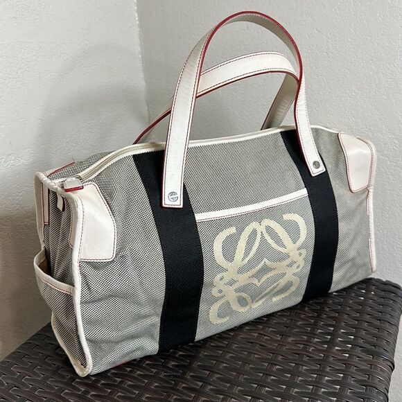 💯Authentic Loewe Duffle Bag🍀 - Picture 14 of 16